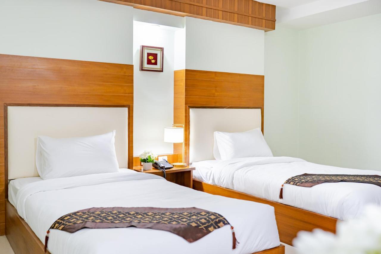 Sirin Hotel & Resident Κον Καέν Εξωτερικό φωτογραφία