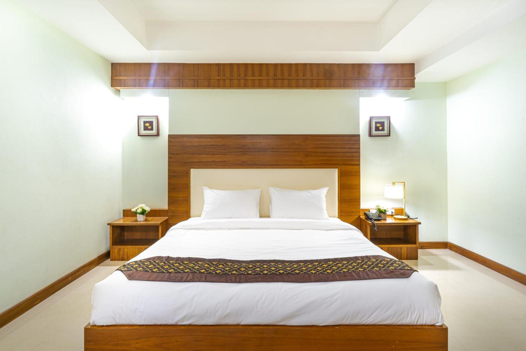 Sirin Hotel & Resident Κον Καέν Εξωτερικό φωτογραφία